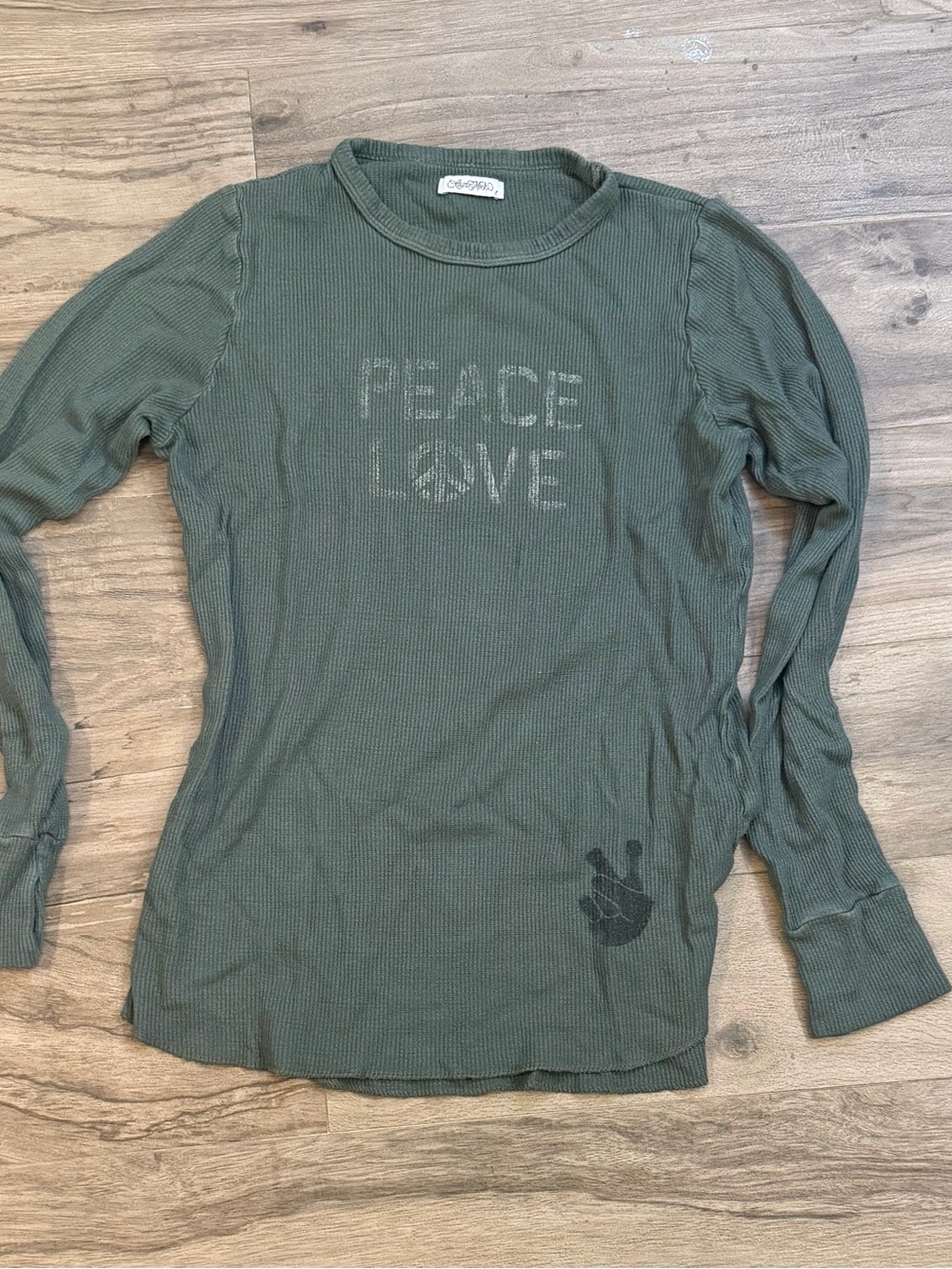 Lauren Moshi Olive Green MCKINLEY PEACE LOVE SPRAY Size L - Picture 5 of 9